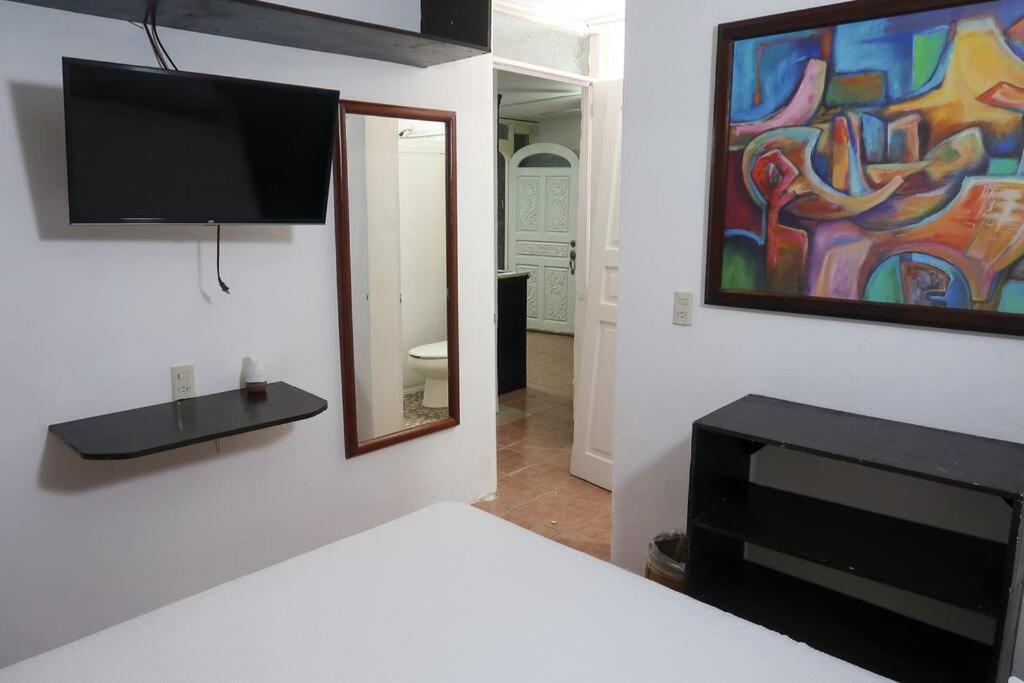 Casa Aurora #2: Private Room In Excellent Location Puerto Vallarta Zewnętrze zdjęcie